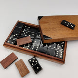 Coffret de domino, coffret en palissandre et domino en corne de zébu, artisanat de Madagascar